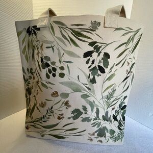 Canvas Tote. Heartfelt Brand, Has One Zippered Pouch inside. NWT